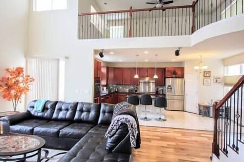 5ca8afa7 71f8 4408 b7c9 a88958aff9d8