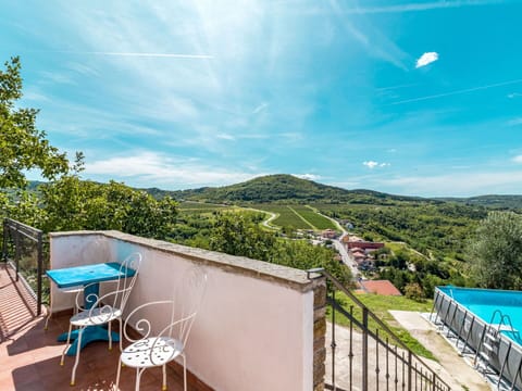 Property, Sky, Real Estate, House, Building, Vacation, Mountain, Tree, Swimming Pool, Hill Station