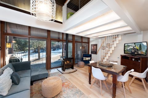 Light and Bright Living Space