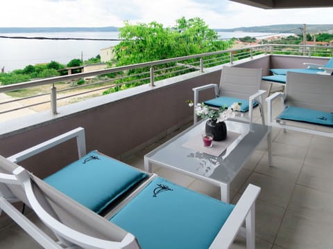 Table, Furniture, Property, Sky, Cloud, Couch, Building, Green, Plant, Azure