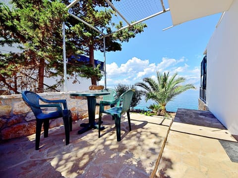 Property, Furniture, Plant, Table, Building, Nature, Shade, Sky, Outdoor Furniture, Interior Design