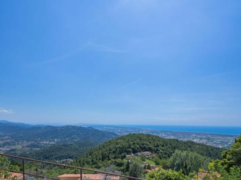 Sky, Mountainous Landforms, Hill Station, Mountain, Cloud, Hill, Wilderness, Mountain Range, Tree, Ridge