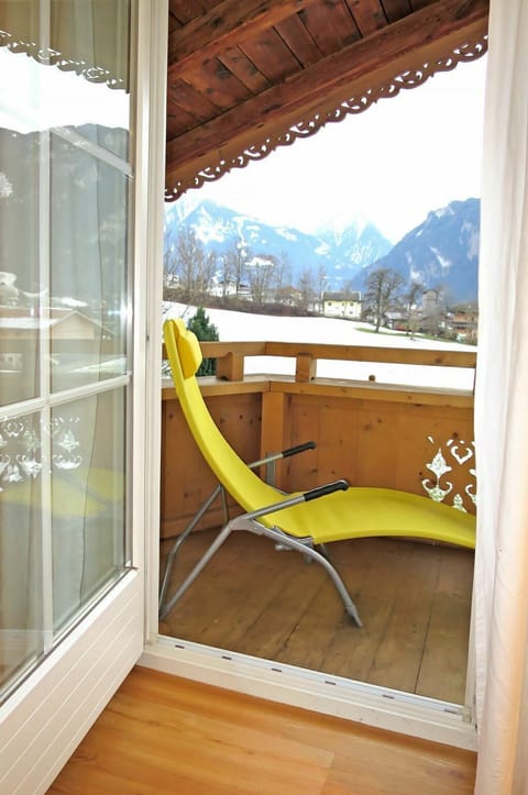 Sky, Window, Building, Wood, Shade, Interior Design, Floor, Wood Stain, Curtain