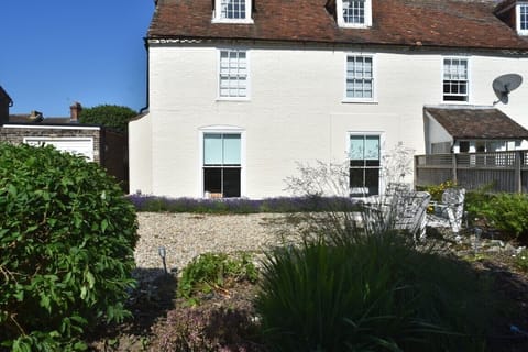 The front - our flat is on the ground floor