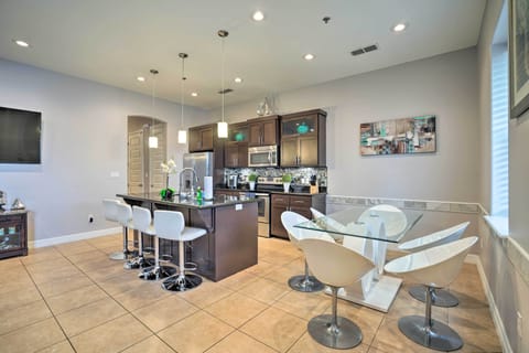 Dining Table | Breakfast Bar