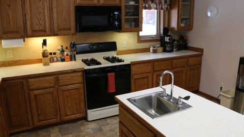 We love cooking and the kitchen is well-stocked with the basics, plus some!