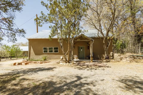 Casa LaVina's front door & porch