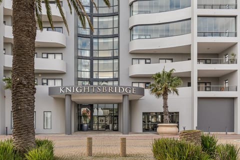 Knightsbridge complex