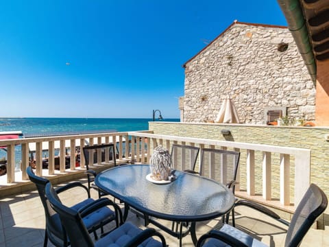 Sky, Water, Table, Property, Daytime, Azure, Building, Blue, Chair, Seaside Resort