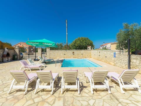 Property, House, Building, Real Estate, Swimming Pool, Furniture, Vacation, Estate, Resort, Table