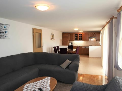 Property, Comfort, Couch, Wood, Lighting, Picture Frame, Interior Design, Flooring, Shade, Floor