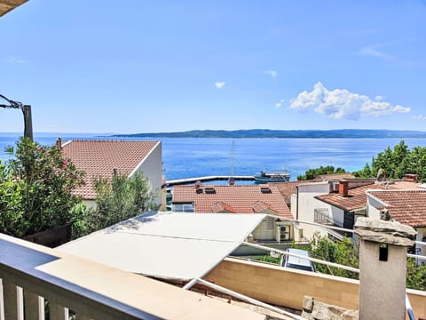 Sky, Property, Building, Window, Cloud, Azure, Water, Wood, Plant, Shade