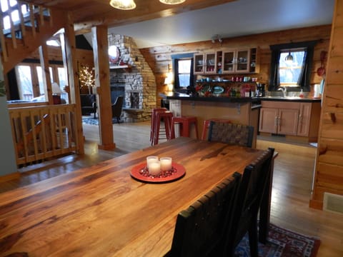 Large dining table seats 6