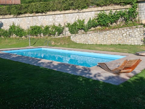 Water, Plant, Property, Swimming Pool, Azure, Rectangle, Outdoor Furniture, Shade, Grass, Flooring