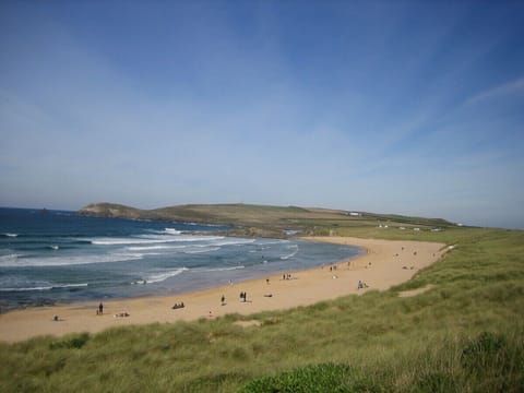 Constantine Bay - 100m walk from the apartment.