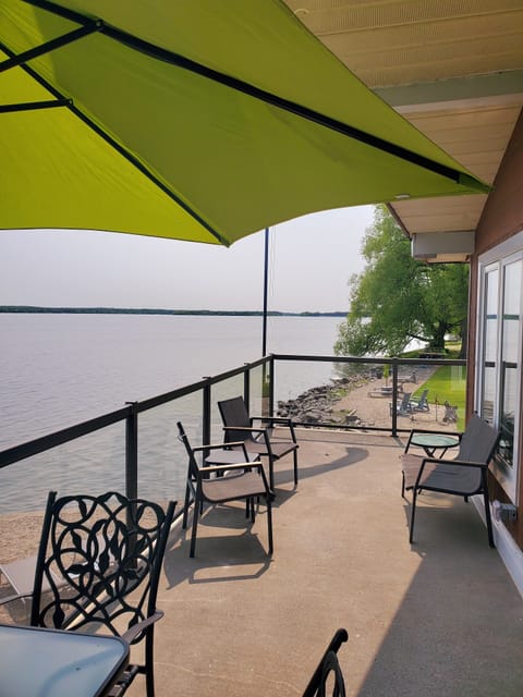 Boathouse deck