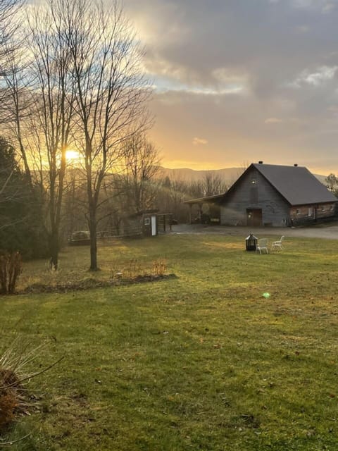 THE STABLE, VIEW FROM THE HOUSE, CREDIT: PIERRE MARC JASMIN
