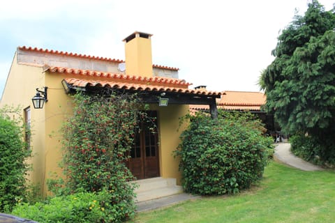 casa amarela