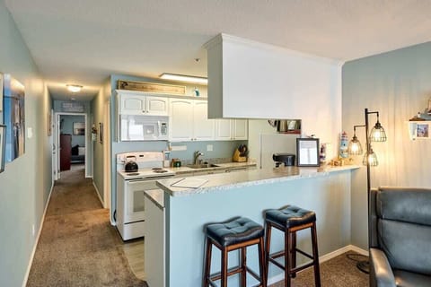 Space-age charm. Earth-level chill.