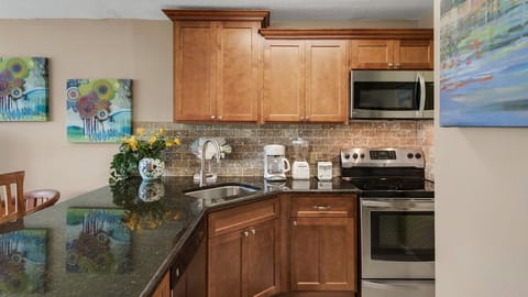 Hidden Beach Villas 101