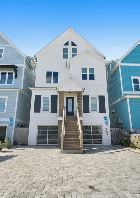 Beachfront Home in PCB