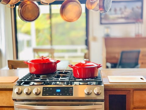 Dutch Owens available for slow cooking 