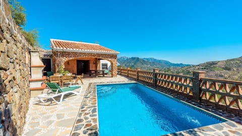 Finca Tarabita Cómpeta by Ruralidays