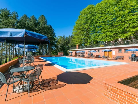 Furniture, Sky, Swimming Pool, Chair, Plant, Outdoor Furniture, Shade, Tree, Umbrella, Water