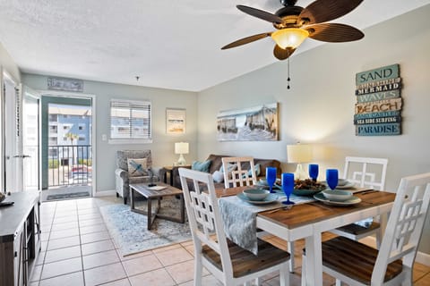 Living/Dining area with balcony access