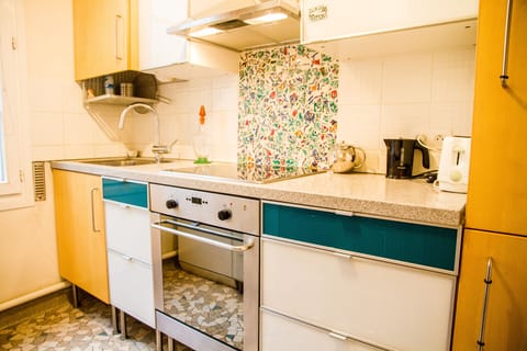 Fully equipped kitchen