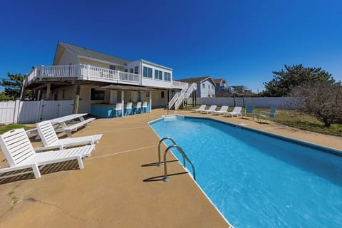 Private Pool Area