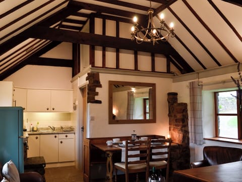 Open plan living space | Mallard - Tankey Lake Farm, Llangennith, near Swansea