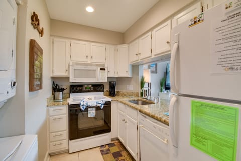 Kitchen | Fully Equipped | Cooking Basics