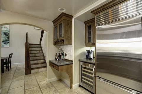 Gourmet Kitchen w/ Wine Fridge Villa Cortez Pismo Beach Vacation