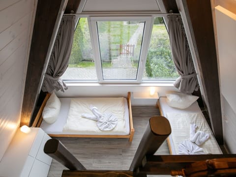 Window, Property, Building, Plant, Wood, Interior Design, Curtain, Shade, Floor, Flooring