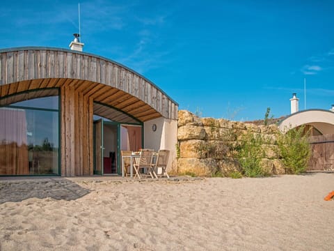 Property, House, Home, Architecture, Sky, Real Estate, Building, Arch, Landscape, Land Lot