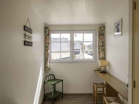 Property, Window, Wood, Interior Design, Shade, Floor, Flooring, Wall, Paint