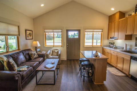 Brand new and ONE BLOCK to downtown!!!