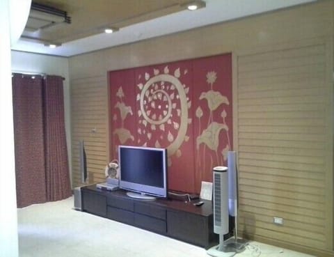 #815-S5 lagoon condo 2BR/pool access
