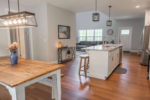 Wall table has welcome info with dining and entertainment suggestions.
