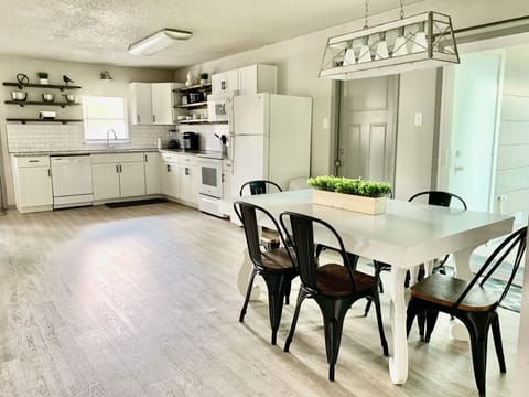 Plenty of space for fold up table & chairs from bedroom closet to be set up