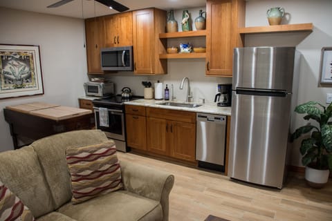 Kitchenette area
