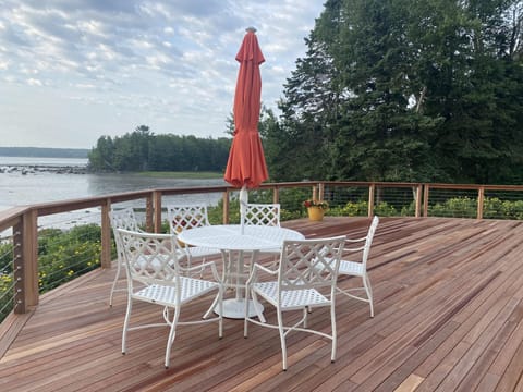 Huge new deck overlooks Herrick Bay and offers superb views of visiting wildlife
