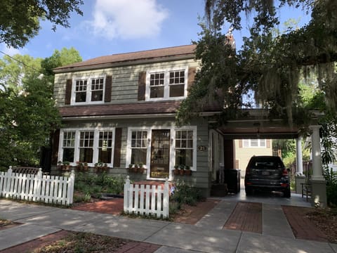Historic 1934 - was the first Jewelry Store/Home in Orlando.