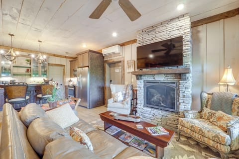 TV, fireplace, Netflix, streaming services