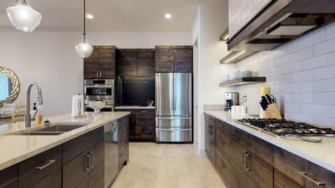 Cook for a large group with ease in this large kitchen