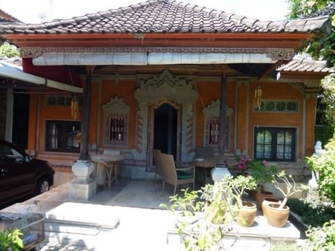 Schnes Ferienhaus in Sanur Strandnhe