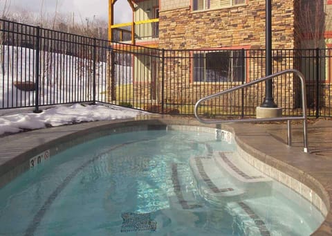 Hot Tub Open In Winter