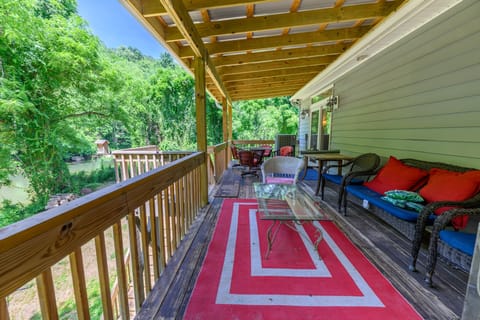 New in '25!  Covered porch