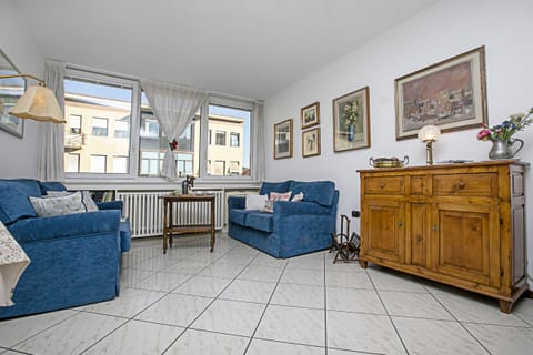 Living and dining room